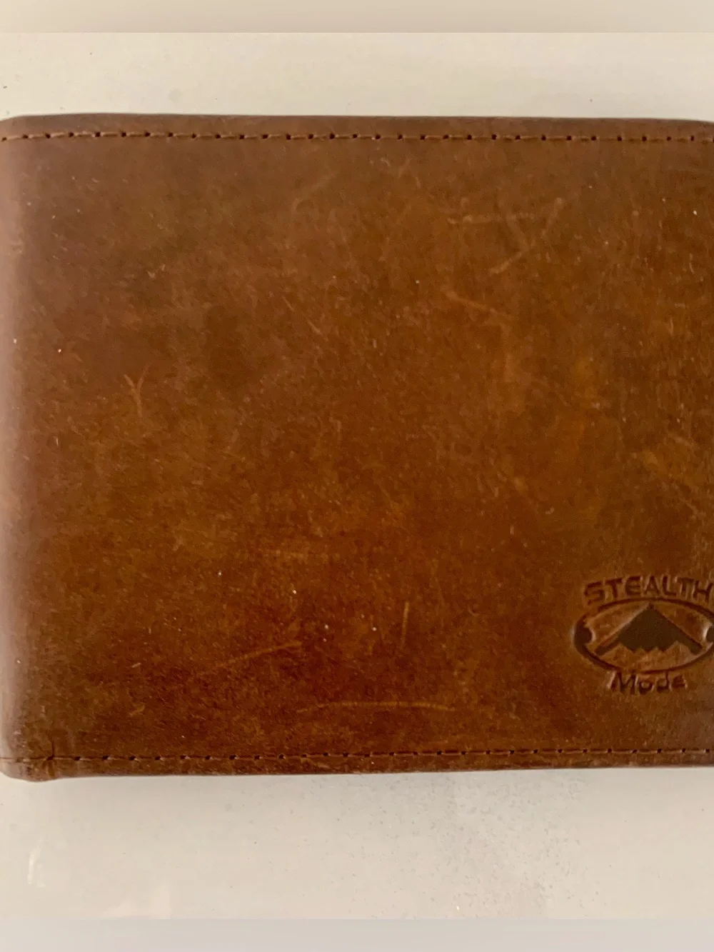 Johnston & Murphy Brown Leather Bi-Fold RFID Card & ID Wallet